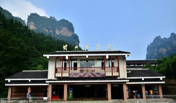 Image 01